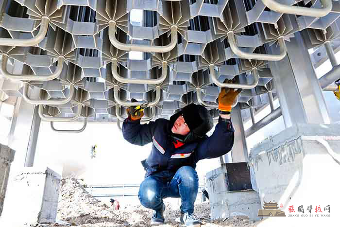 05.jpg